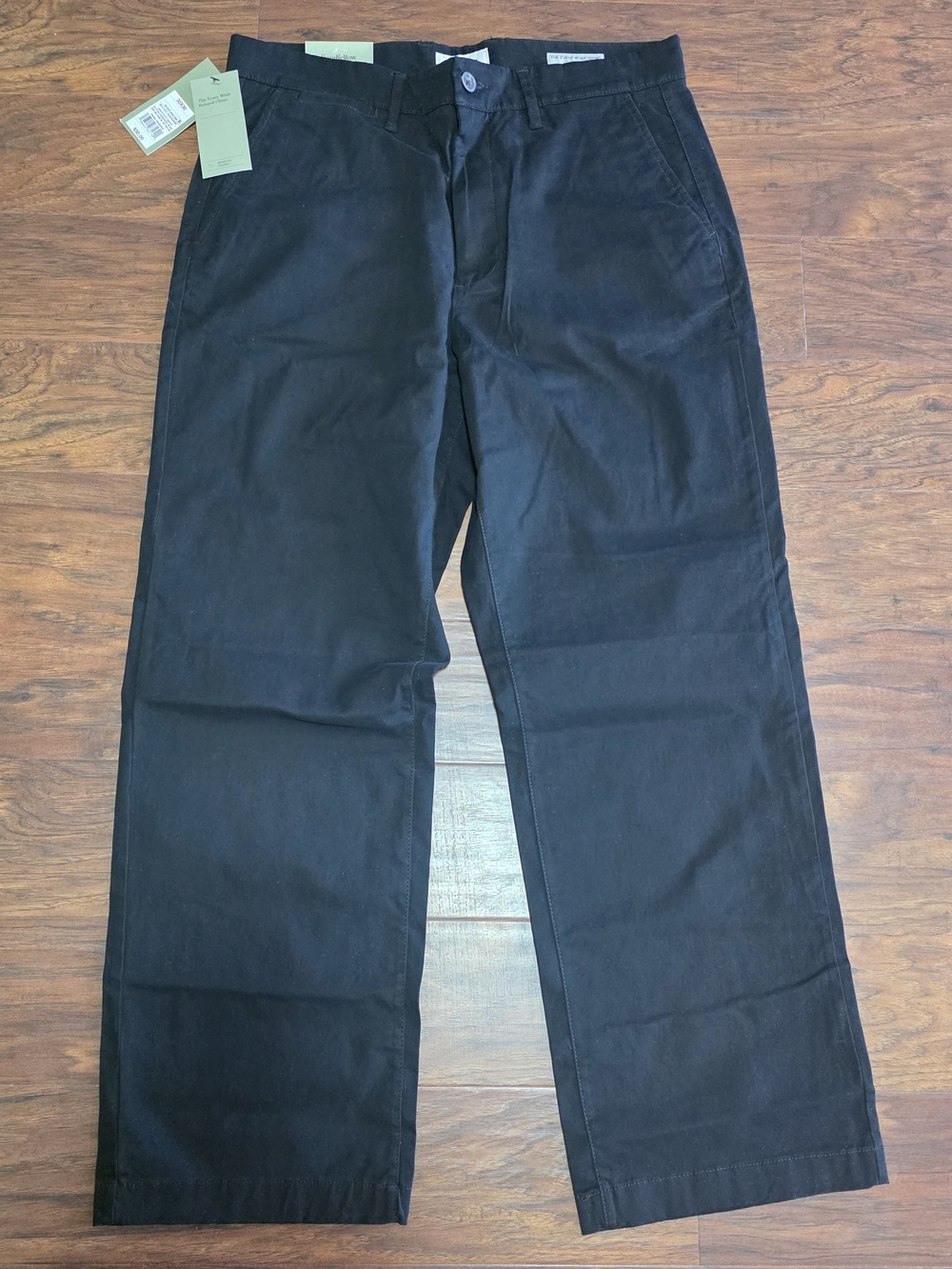 Goodfellow & Co. Men’s Black Chino Pants, Relaxed Fit, Straight Leg, Size 32×30